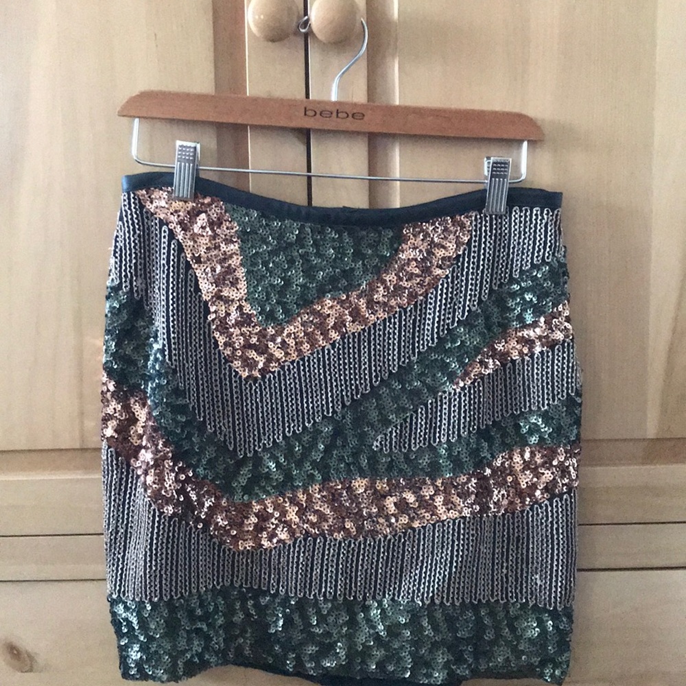 H&M Sequin mini-skirt, rose-gold, dark green